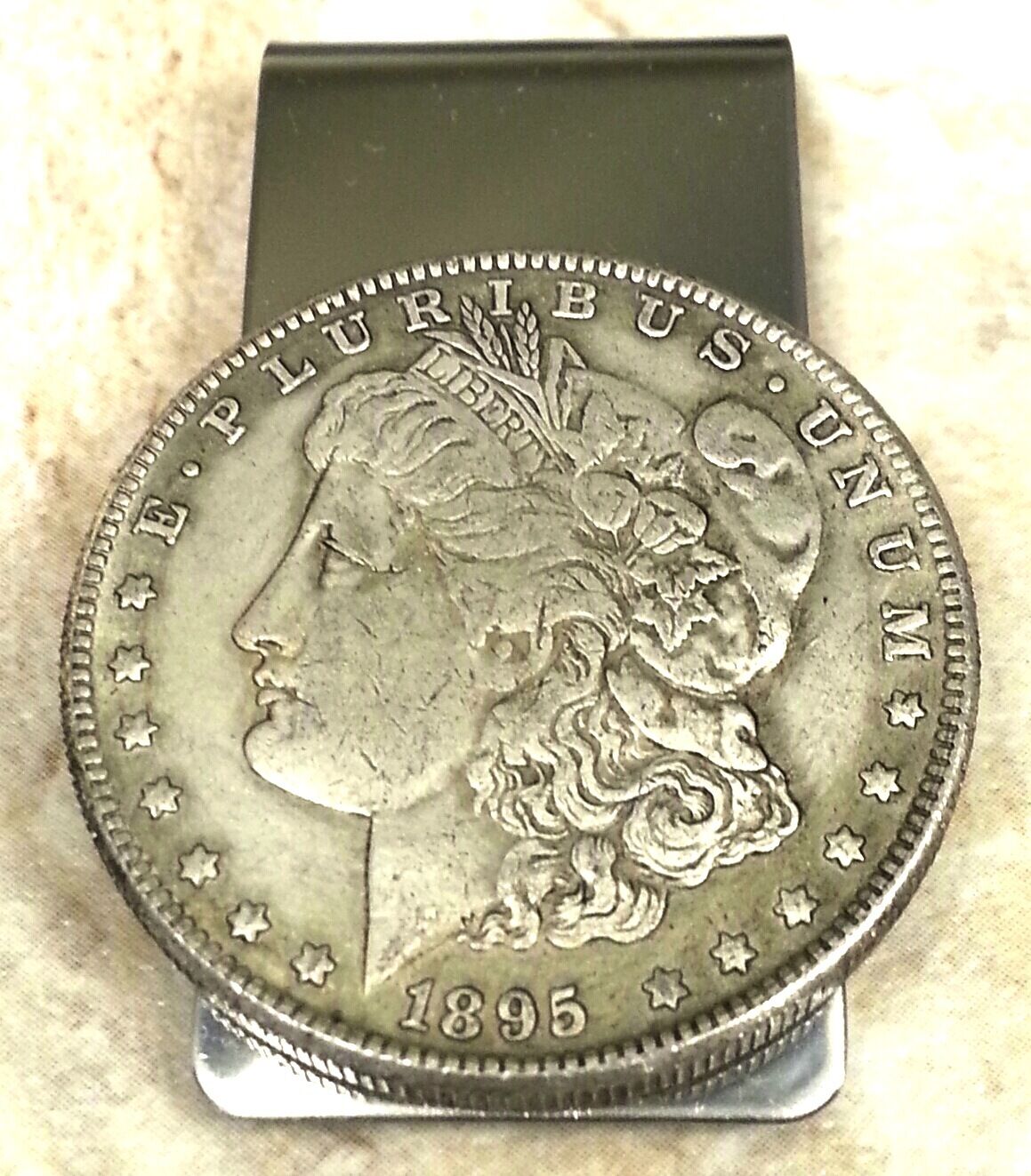1895 Morgan Dollar Coin Token Not Silver Souvenir Money Clip + Gift Box!